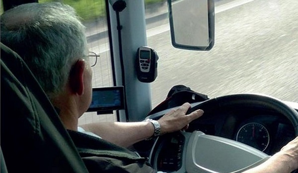 Riesgos Psicosociales en conductores/as mayores de 55 años en el transporte, de viajeros por carretera. Criterios de mejora y hábitos saludables. ES 2017-0081.